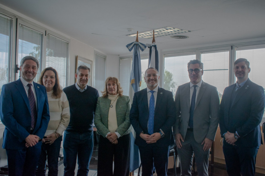 imagen Autoridades Universitarias