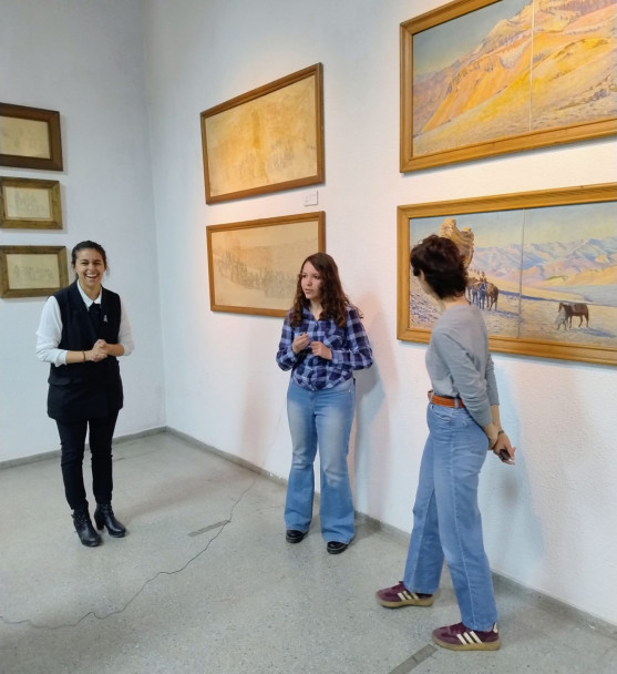imagen Estudiantes de Francés visitaron la Pinoteca Sanmartiniana  