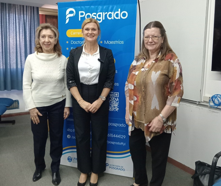 imagen Defensa de tesis de Lic. Claudia Roxana ZORRILLA 