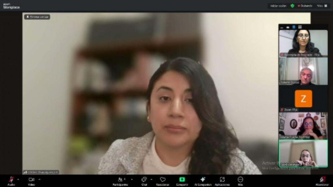 imagen Defensa de tesis de la Arq. María Cristina CHUQUIGUANGA AUQUILLA  
