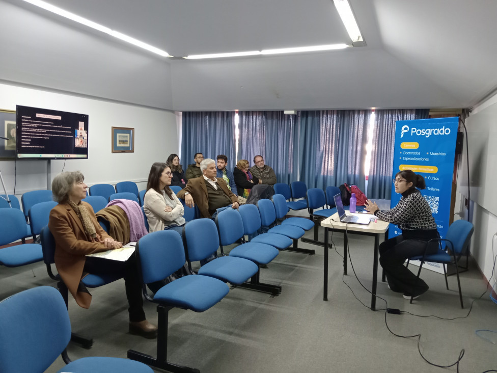 imagen Defensa de tesis de la Lic. Mariela Alejandra CALDERÓN