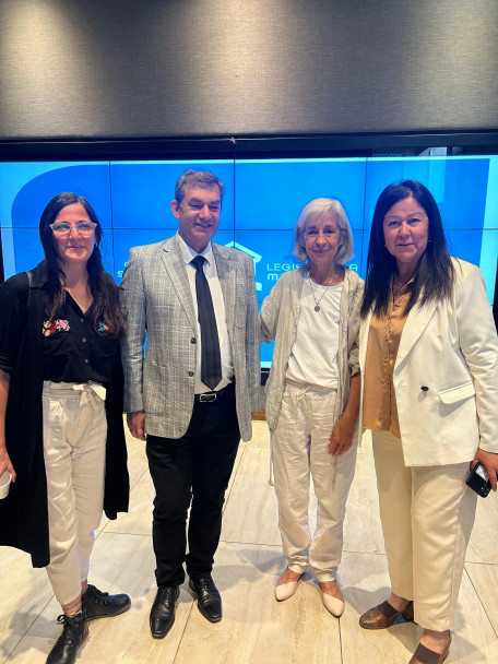 imagen Declararon de interés el libro "El Hilo de Oro. Un Camino hacia la Escritura Creativa" de Liliana Bodoc