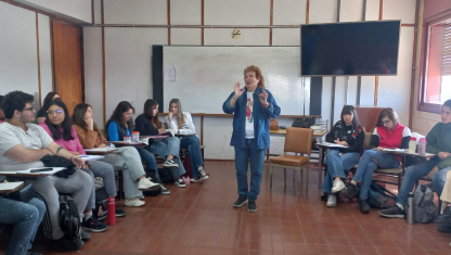 imagen Conversatorio sobre estrategias docentes para el fomento de la lectura