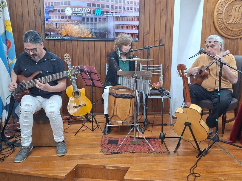 imagen  El momento musical, a cargo de 