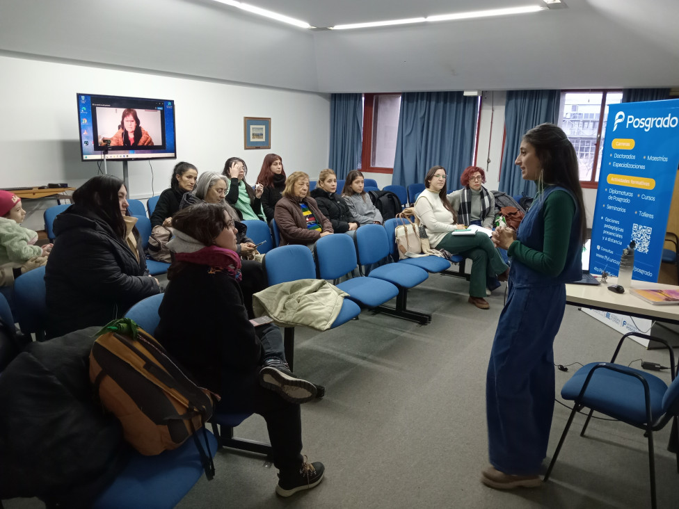 imagen Defensa de tesis de la  Lic. María Verónica Peccinetti