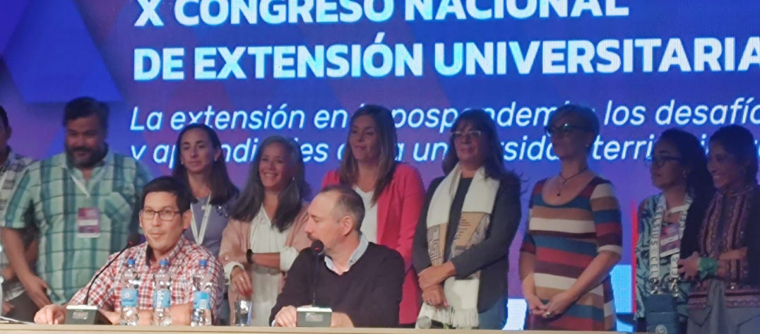 imagen Momento de cierre y conclusiones del X Congreso de Extensión Universitaria. (Santa Rosa, La Pampa)