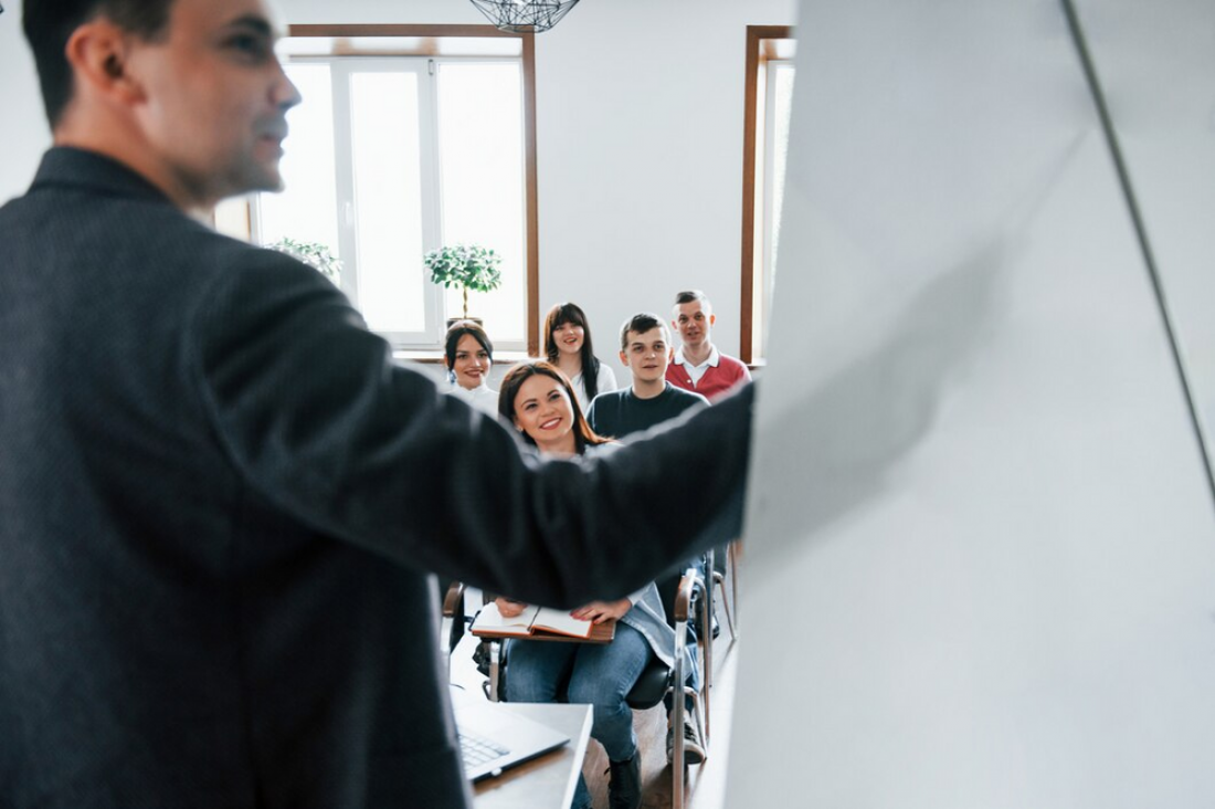 imagen  Ciclo de profesorado para profesionales - Sede San Rafael