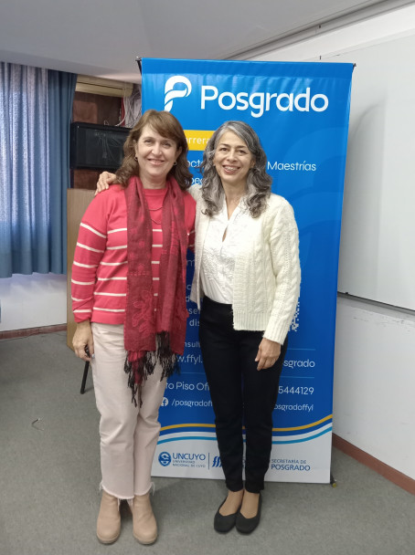 imagen Defensa de tesis de la Prof. María José LÓPEZ 