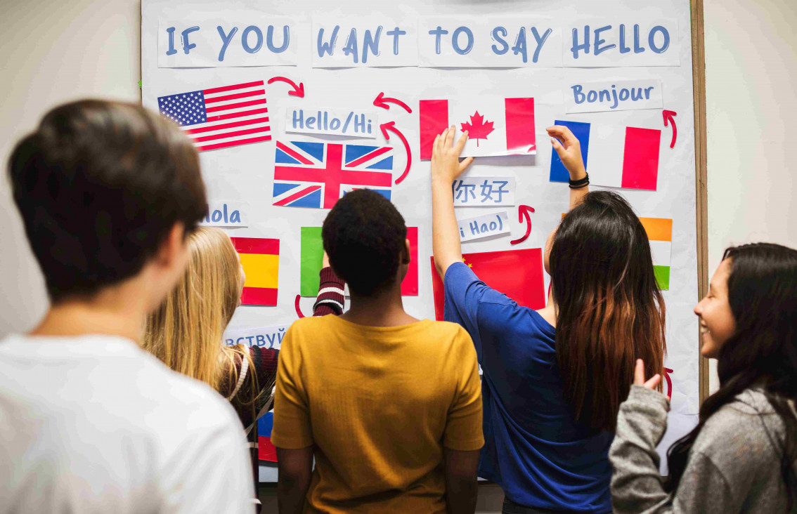 imagen Convocatoria para estudiantes de las carreras de idiomas de la FFyL