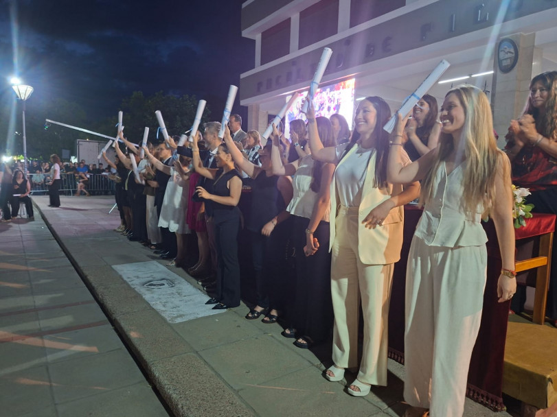 imagen La FFyL celebró su LXXXII  Acto de Colación