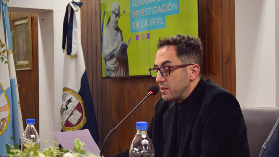 imagen Secretario de Investigación de la FFyL, Dr. Diego Niemetz