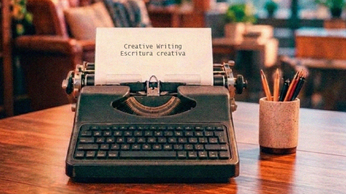 imagen Diplomatura en Escritura Creativa (orientación en escritura literaria en español y con orientación en escritura literaria en inglés)
