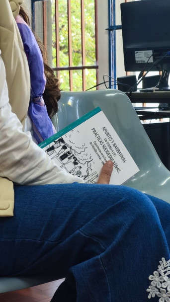 imagen La FFyL presentó una obra colectiva sobre Prácticas Socioeducativas y trabajo territorial