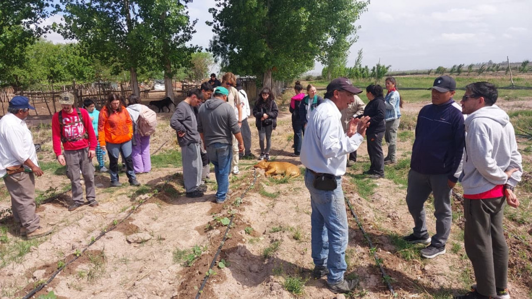 imagen Estudiantes de Geografía recorrieron el periurbano del Área Metropolitana de Mendoza 