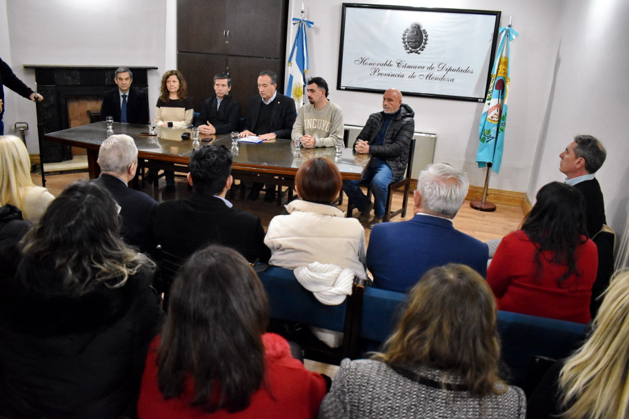 imagen La UNCUYO en la Legislatura