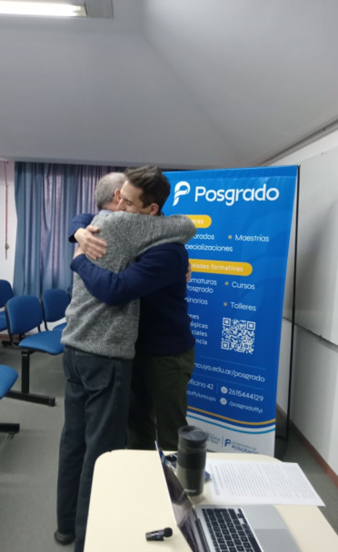 imagen Defensa de tesis del Prof. Mauricio Daniel LUCERO 
