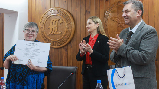imagen La voz y la memoria: María Teresa Andruetto fue distinguida con el Doctorado Honoris Causa de la UNCUYO