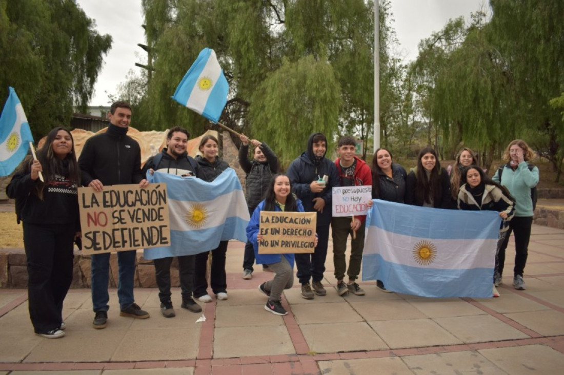 imagen Reclamo por la educación pública: Así participará la UNCUYO de la marcha federal del 23 de abril