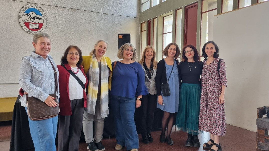 imagen Las profesoras y los profesores de la FFyL celebraron su día