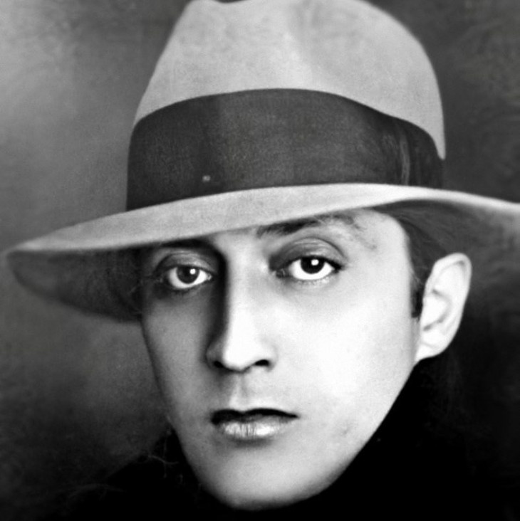 imagen Alfredo Bufano en el prisma de su correspondencia