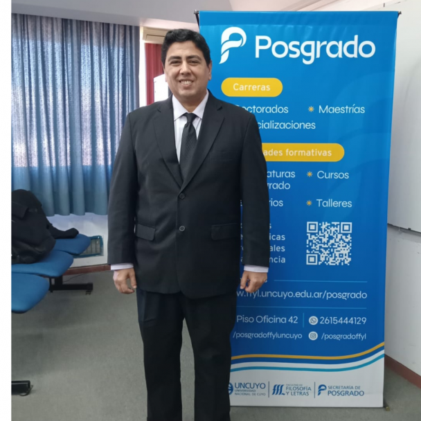 imagen Defensa de tesis del Prof. Gonzalo Santiago RODRIGUEZ