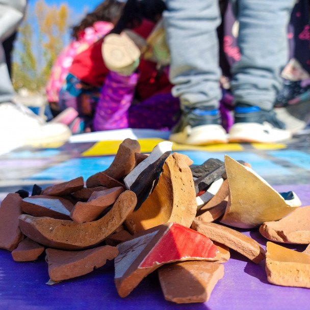 imagen "Arqueología por los Barrios": un proyecto de la FFyL que acerca la investigación arqueológica a la comunidad