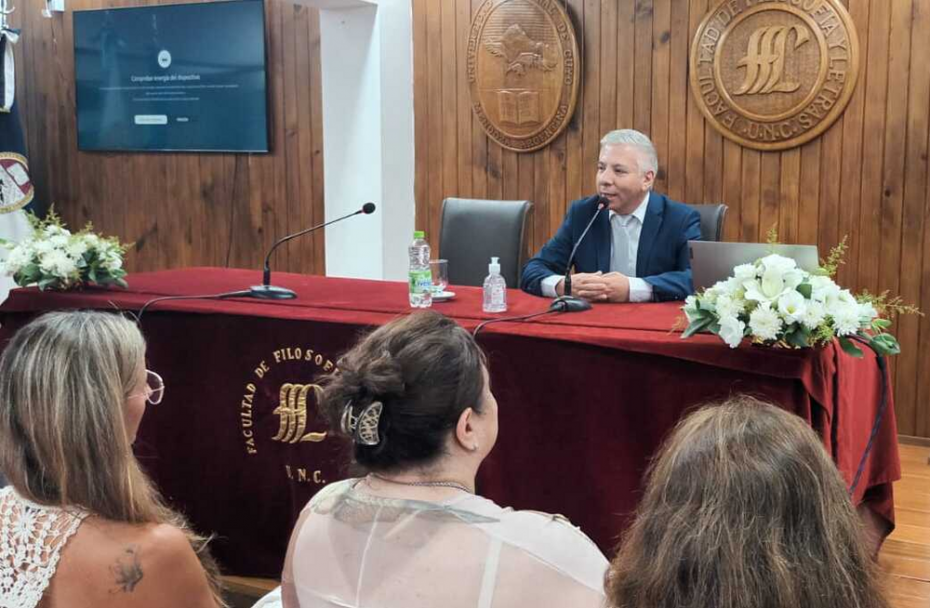 imagen  La FFyL realizó el Acto Inaugural de su Ciclo Académico 2025