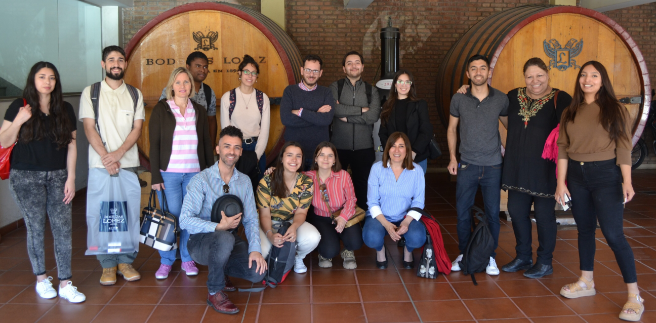 imagen Alumnos de Francés realizaron una visita a una bodega