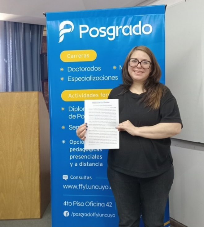 imagen Defensa de tesis de Posgrado Prof. Nuria Virginia Soler Mendez