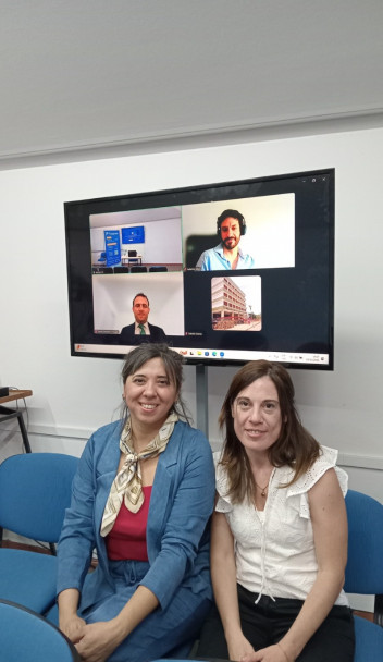 imagen Defensa de tesis de la Prof. Andrea Evangelina SUAREZ