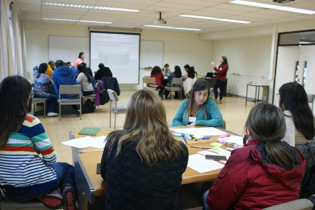 imagen Curso "Herramientas para el abordaje y la resolución de conflictos en ámbitos socioeducativos"