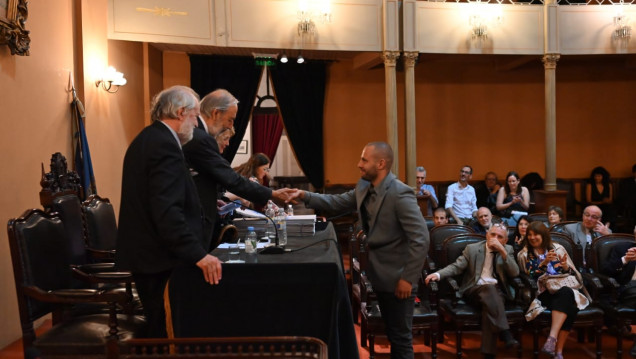 imagen Eduardo Rossa  fue distinguido por la Academia Nacional de la Historia 