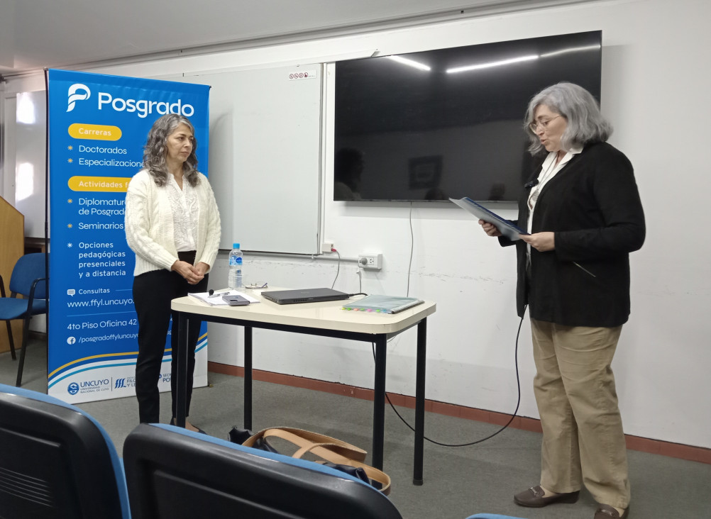imagen Defensa de tesis de la Prof. María José LÓPEZ 