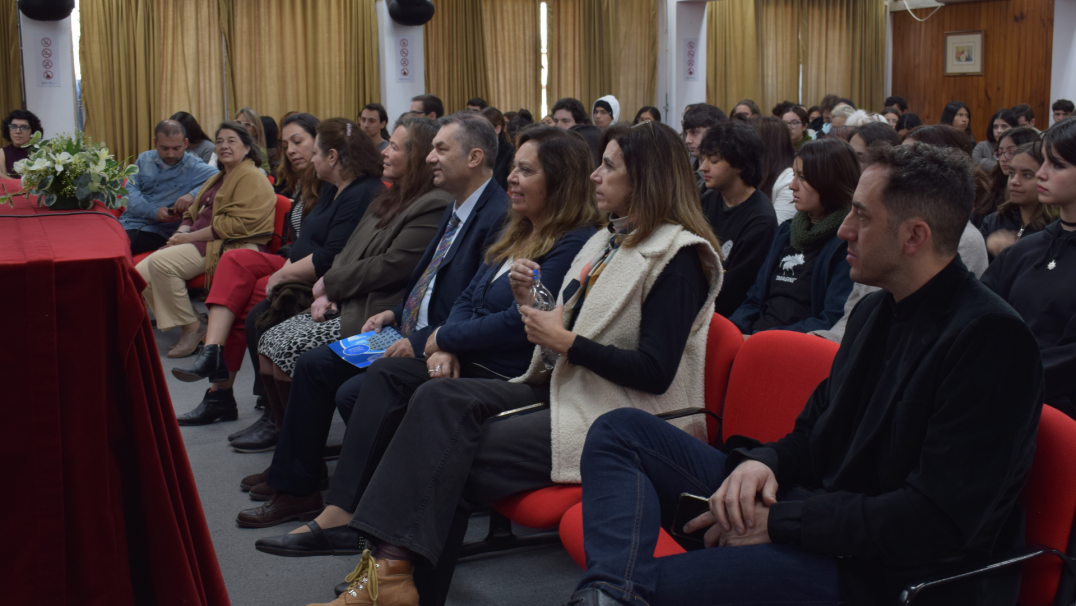 imagen Comenzó la cuarta edición de la Semana de la Investigación en la FFyL