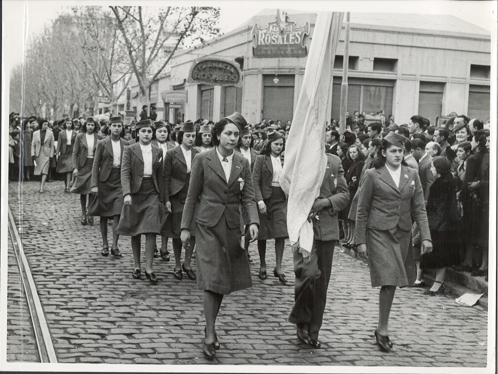 imagen Encuesta Consultiva sobre las mujeres destacadas de la Facultad