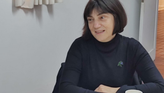 imagen Annick Louis visitó la Facultad de Filosofía y Letras