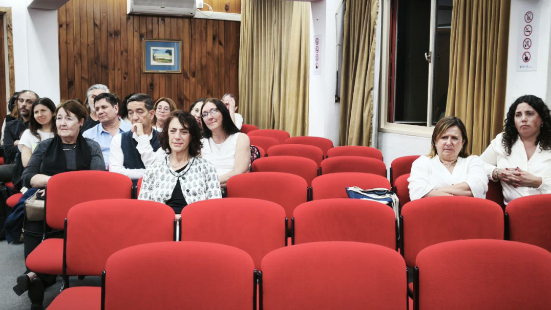 imagen Adriana García fue distinguida como Profesora Consulta en un día histórico para la Universidad Pública