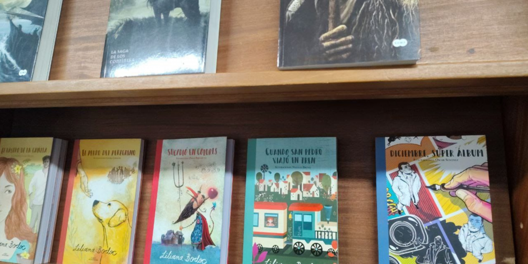 imagen Se relanzó la librería y espacio cultural Liliana Bodoc en la FFyL