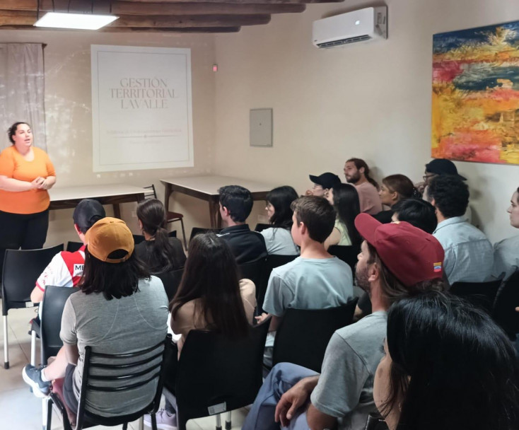 imagen Estudiantes de Geografía recorrieron el oasis del río Mendoza