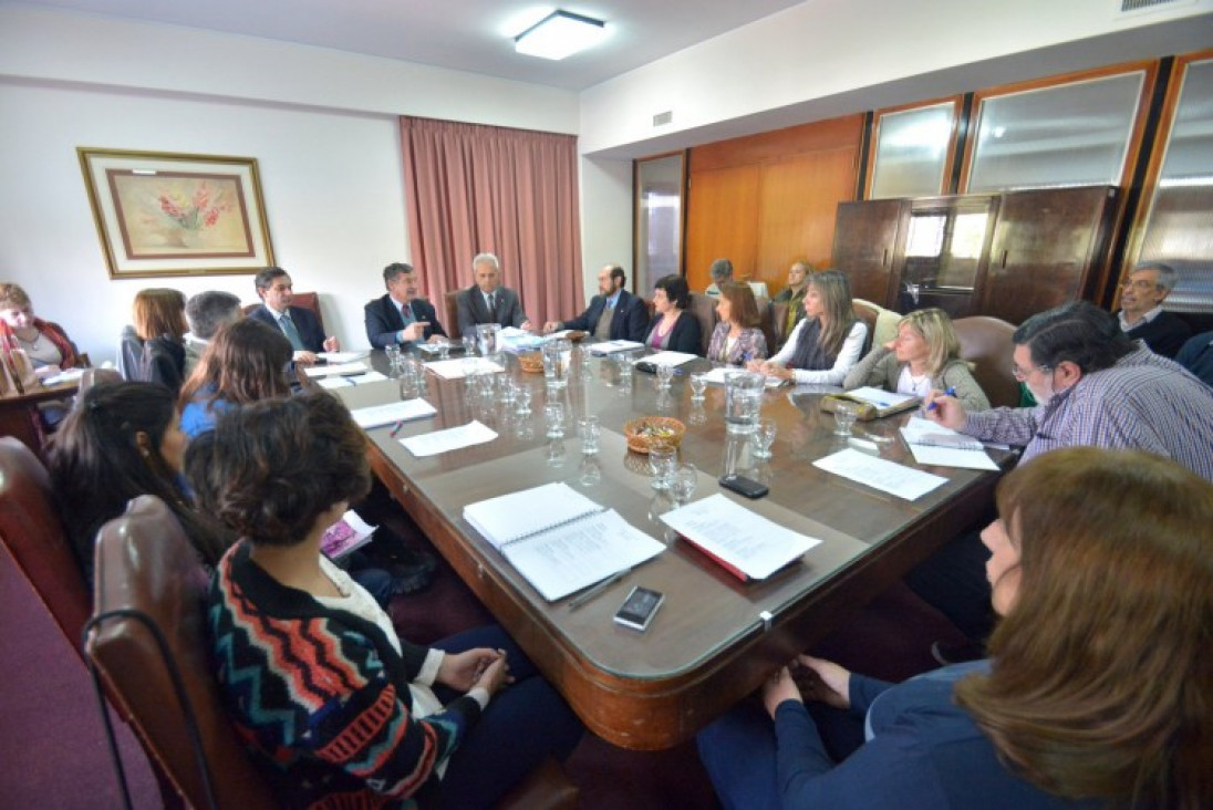 imagen El Rector se reunió con los Consejeros Directivos de la Facultad