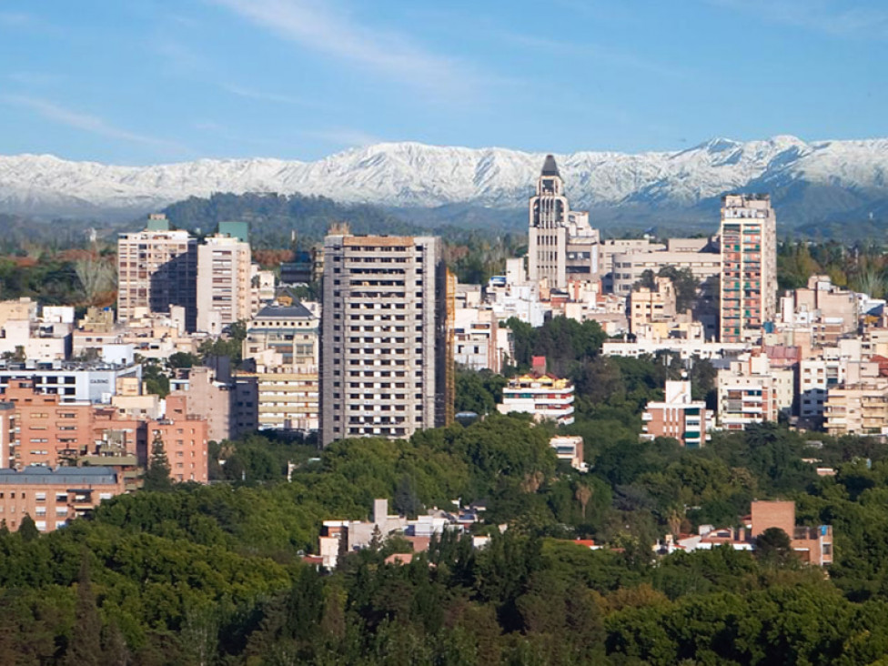 imagen Seminario de investigación "Análisis territorial y del paisaje: evaluación del desempeño socioambiental de los vectores de cambio y herramientas para su evaluación"