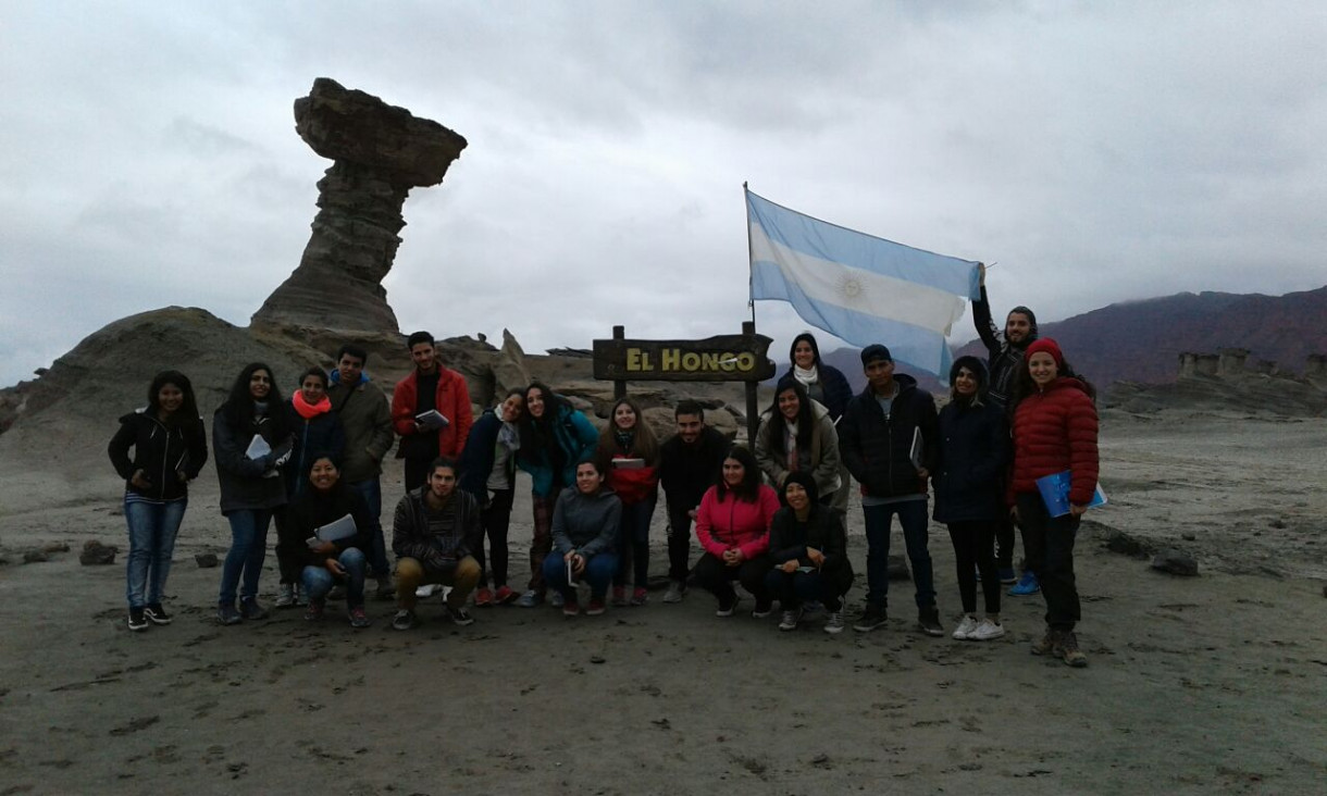 imagen Estudiantes de primer año de Turismo visitaron el Parque Nacional Ischigualasto