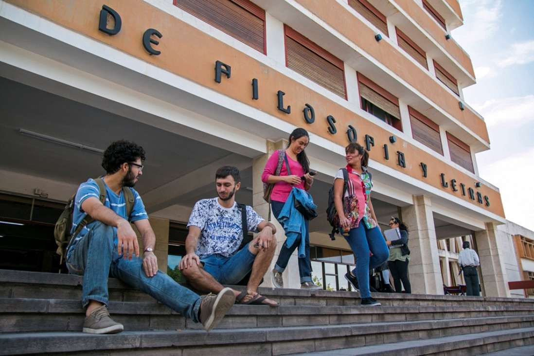 imagen Hoy, viernes 16, Filosofía y Letras abre las puertas a sus futuros estudiantes