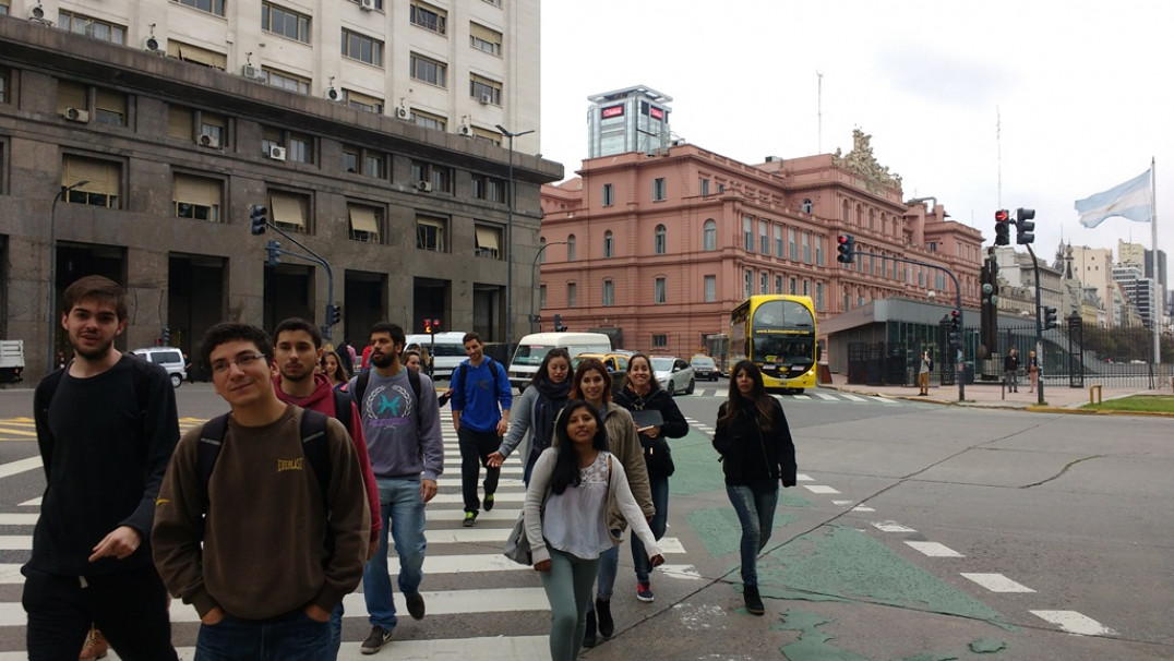 imagen Viaje de estudios a Buenos Aires de alumnos del Departamento de Geografía