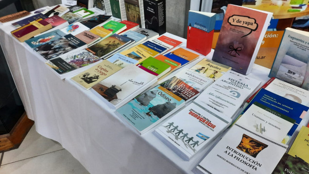 imagen La EDIFYL sumó una nueva y exitosa presentación en la Feria Internacional del Libro Mendoza 2022