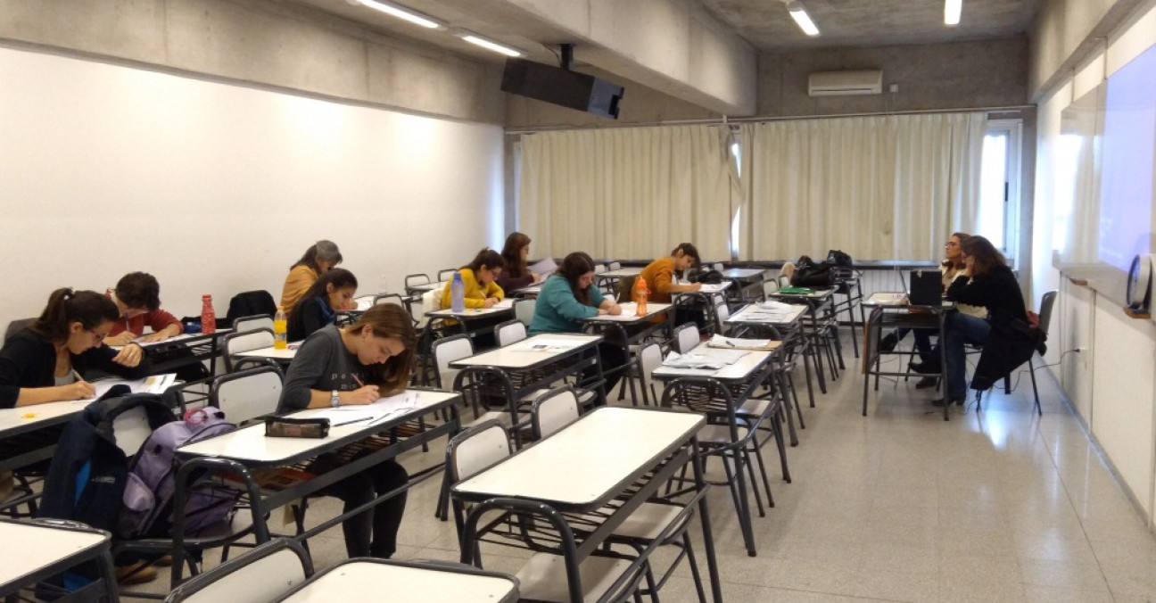 imagen Se realizó con éxito la primera toma de examen Celpe-Bras 2017